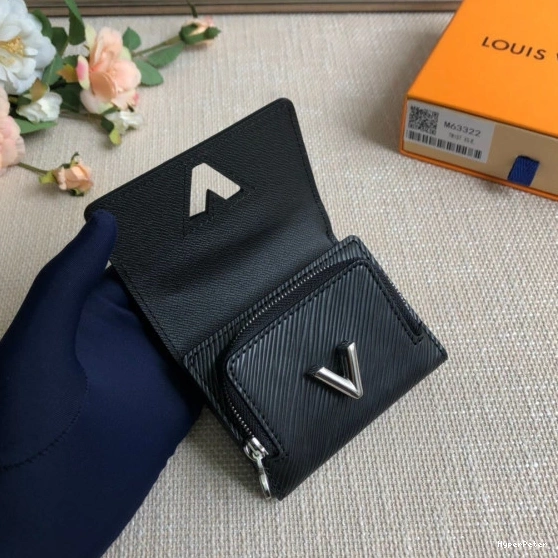 TWIST LOUIS VUITTON WALLET 0714